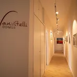Vanvitelli Domus 3* Neapol