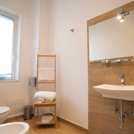 Vanvitelli Domus Gasthof 3*