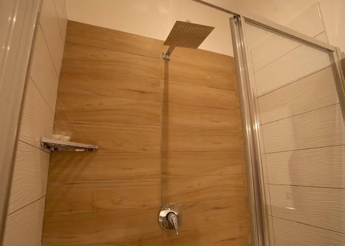 Affittacamere Vanvitelli Domus Napoli