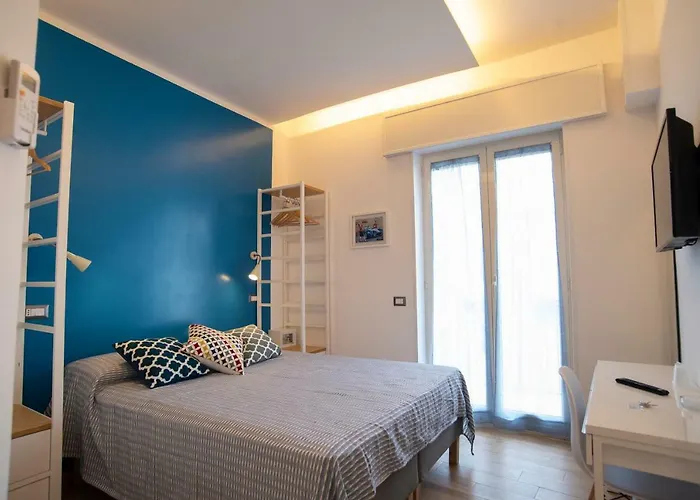 Affittacamere Vanvitelli Domus 3*