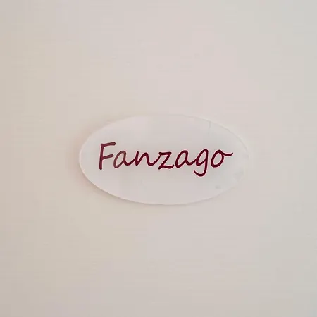 Pensjonat Vanvitelli Domus 3*