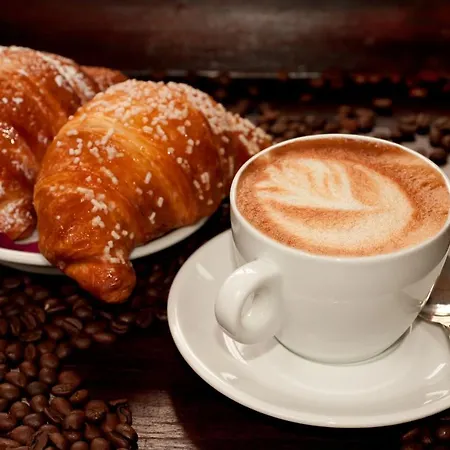 Vanvitelli Domus 3* Neapol