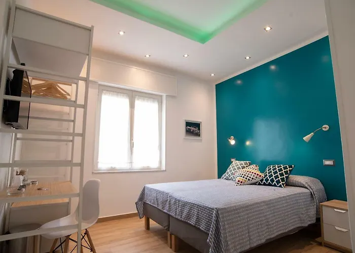 Vanvitelli Domus 3* 나폴리